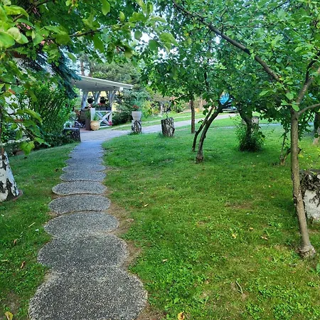 Koperkowe Rancho Beskid Wyspowy Malopolskie Feriehus Kamionna (Trzciana)