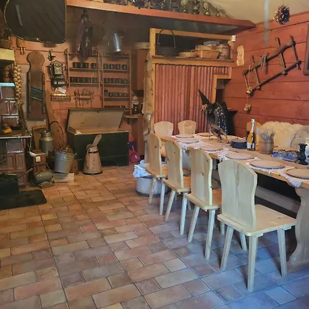 Koperkowe Rancho Beskid Wyspowy Malopolskie Kamionna (Trzciana)